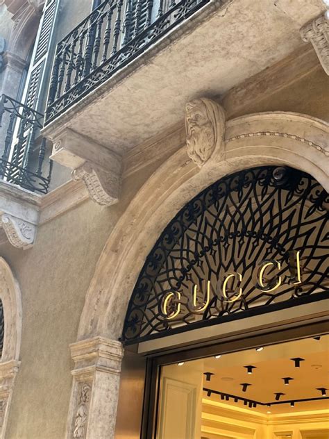 gucci verona italy